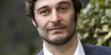 Lino Guanciale: "Non solo tv e teatro: conta l’impegno sociale"