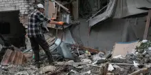 Kiev, raid russi nel Donetsk e a Kherson, 9 morti