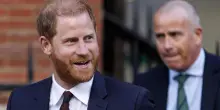 Media, 'il principe Harry nega di avere picchiato lo zio Andrea'
