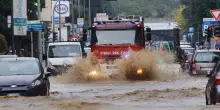 Allerta meteo in 12 regioni, martedì da incubo per il maltempo. Le previsioni città per città