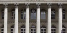 Borsa: Europa in calo, Parigi -0,77%