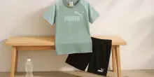 Completo sportivo per ragazzi: maglietta e pantaloncini Puma in offerta su Amazon (-14%)