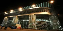San Siro al fotofinish, via libera del Consiglio comunale alla vendita dello stadio a Inter e Milan