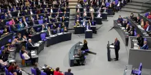 Germania: il governo Merz propone ddl per riduzione costi energetici