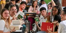 Maturità 2025: D’Annunzio, Montale, Svevo e Calvino in pole position nel toto-tracce