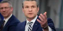 Hegseth: "Pronti i piani Usa per invadere Groenlandia e Panama"