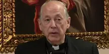 Polemiche su Cipriani vestito da cardinale: accusato di abusi pedofili e sanzionato dal Papa