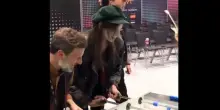 Eurovision, Lucio Corsi e una partita a biliardino per stemperare la tensione