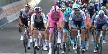 Giro d'Italia: a Matera si impone Pedersen