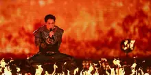 Eurovision. Norvegia, Kyle Alessandro, vichingo moderno tra fuoco e monoliti