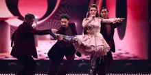 Eurovision. Lussemburgo, la bambola Laura Thorn alza la voce