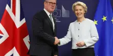 Un nuovo patto tra Regno Unito e Unione Europea per "mitigare" la Brexit