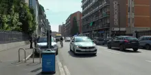 Vede la polizia, svolta e muore dopo un incidente in moto: il luogo dove è avvenuto lo schianto