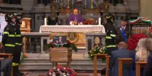 L'ultimo saluto a Nino Benvenuti: i funerali nella Chiesa degli Artisti a Roma