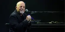 Disturbo neurologico, Billy Joel cancella i concerti: problemi a udito, vista ed equilibrio
