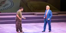 Hong Kong, Trump e Zelensky sul palco in un'opera musicale che ha fatto tutto esaurito