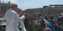 Giubileo dello sport, Papa Leone in piazza san Pietro con la papamobile