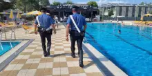 Brescia, morto bimbo di 4 anni caduto in piscina