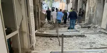 Napoli, esplosione vicino a un noto ristorante: due feriti
