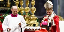 Imposizione del Pallio: storia del simbolo del Buon Pastore, segno dell'unità dei vescovi con Roma