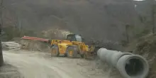 Minacce, insulti e aggressioni: ancora assalti al cantiere eolico di Monte Giogo di Villore