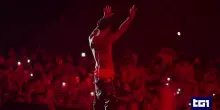 Tony Effe show, il rapper si prende il Circo Massimo