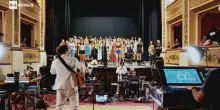 “La Notte dei Serpenti 2025”: su Rai 2 il concerto che celebra la cultura musicale dell’Abruzzo