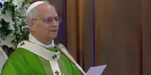Il Papa: “Servizio e ascolto, dimensioni gemelle dell’accoglienza”