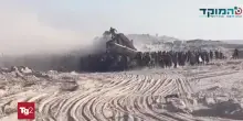 I carri armati israeliani entrano a Deir al-Balah, 19 morti per malnutrizione in un solo giorno