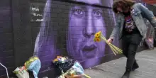 “Non ha mai dimenticato le sue radici”, l’abbraccio di Birmingham a Ozzy Osbourne