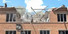 Bomba planante russa su una clinica di Kharkiv: 1 morto, 14 feriti e 3 dispersi