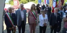 Mattarella: "Stazzema, un pungolo per respingere la ferocia delle guerre"