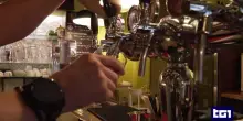 Allarme 'binge drinking' tra i minori: a rischio fegato e cervello