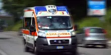 Catanzaro, bimbo di due anni muore investito da furgone in manovra