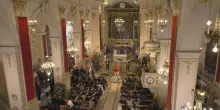 In duemila per l'ultimo saluto a Pippo Baudo