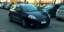 Roma: donna a passeggio con il cane denuncia stupro subito nel parco Tor Tre Teste