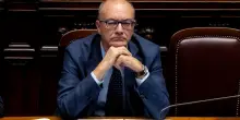 Valditara: l'educazione sessuale a scuola è prevista