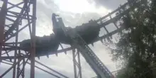 Guasto alle montagne russe di Cinecittà World: 15 persone bloccate, tra loro 4 ragazzi