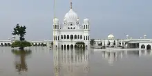 Alluvioni in Pakistan: l’acqua sommerge lo storico santuario Sikh di Kartarpur