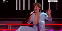 Tale e Quale Show, Samuele Cavallo vince la seconda puntata con uno strepitoso Benson Boone