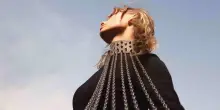 Saint Stacy debutta con l'album "Beginner Again" e il nuovo singolo "Didn't Mean To"
