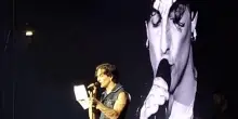 Maneskin, ‘reunion’ di una notte al concerto di Damiano. La dedica a Paolo, vittima di bullismo