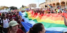 A Perugia in marcia il popolo della pace: mai così tanti dal 2001. Papa Leone invia benedizione