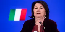 Roccella e le 'gite' ad Auschwitz: "Servono a dire che l'antisemitismo appartiene solo al fascismo"