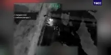 Droni russi esplodono sulle truppe al fronte a Krasnoarmeysk: video della Tass
