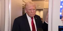 Trump: non ho parlato di cessione del Donbas, Russia e Ucraina si fermino sulle linee del fronte