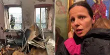 Kharkiv, asilo colpito da un drone russo: i genitori tra le macerie per salvare i figli