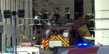 Incidente della funicolare di Lisbona, 16 i morti. La ferita italiana: "Come all'Aquila nel 2009"