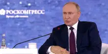 Putin: "Per ora la pace è praticamente impossibile". Zelensky: "Ci prepariamo a fermare Mosca"