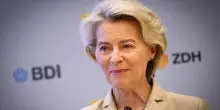 Russia, Von der Leyen: "Ancora sanzioni a gruppi energia, banche, criptovalute, navi"